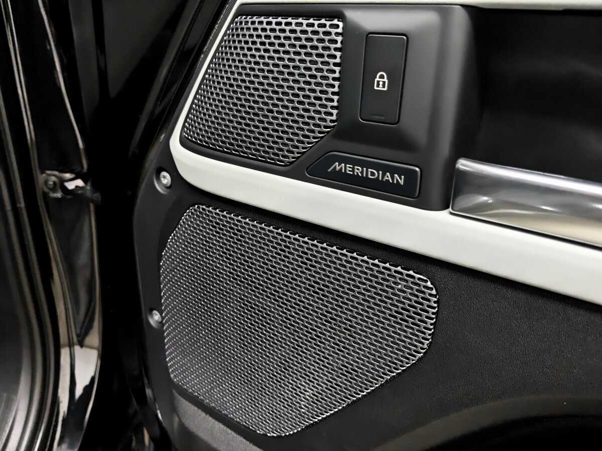 Купить Land Rover Defender 90, 2021, 42 933 км, фото №30