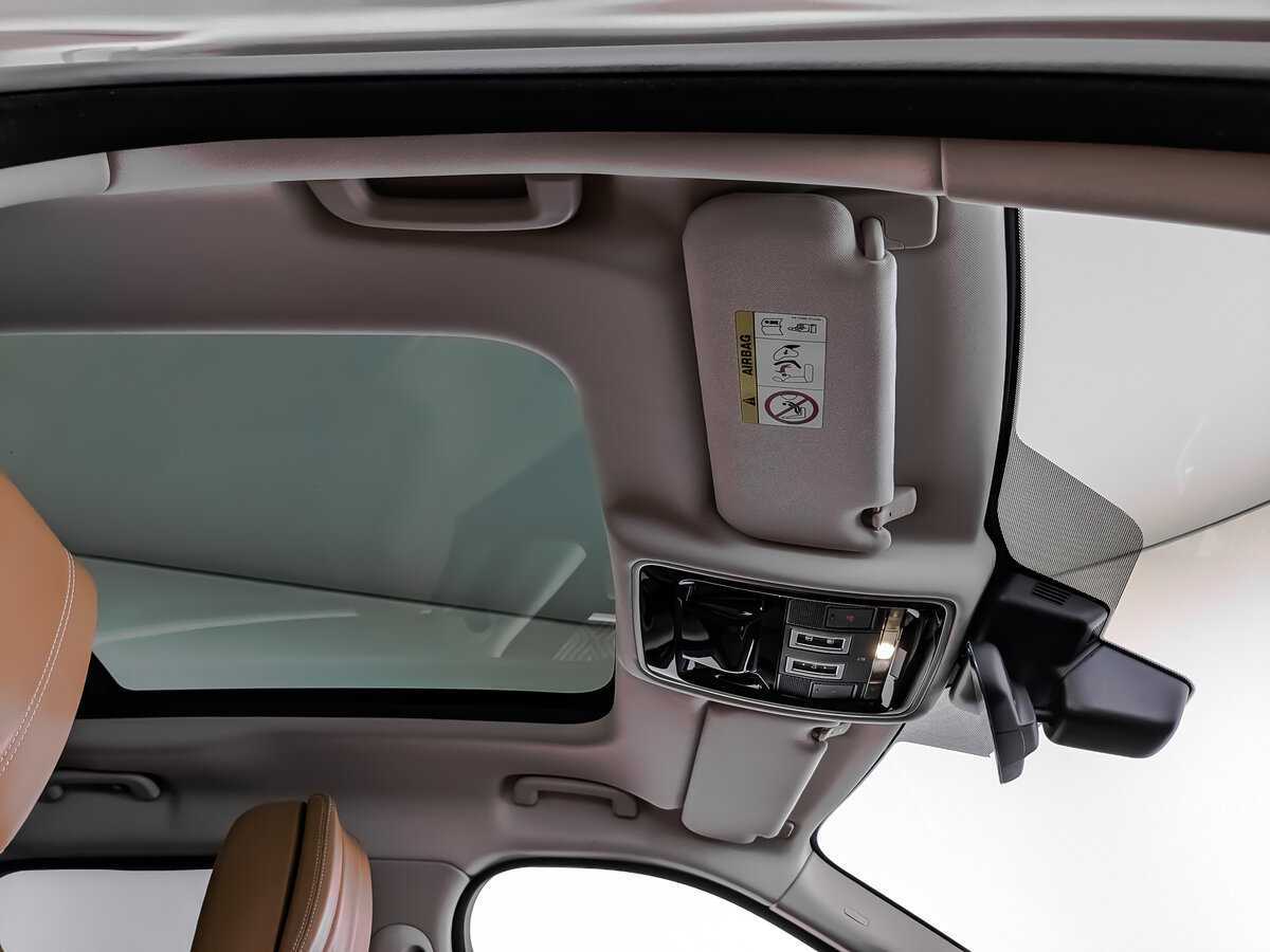 Купить Land Rover Range Rover Velar, 2017, 77 769 км, фото №22