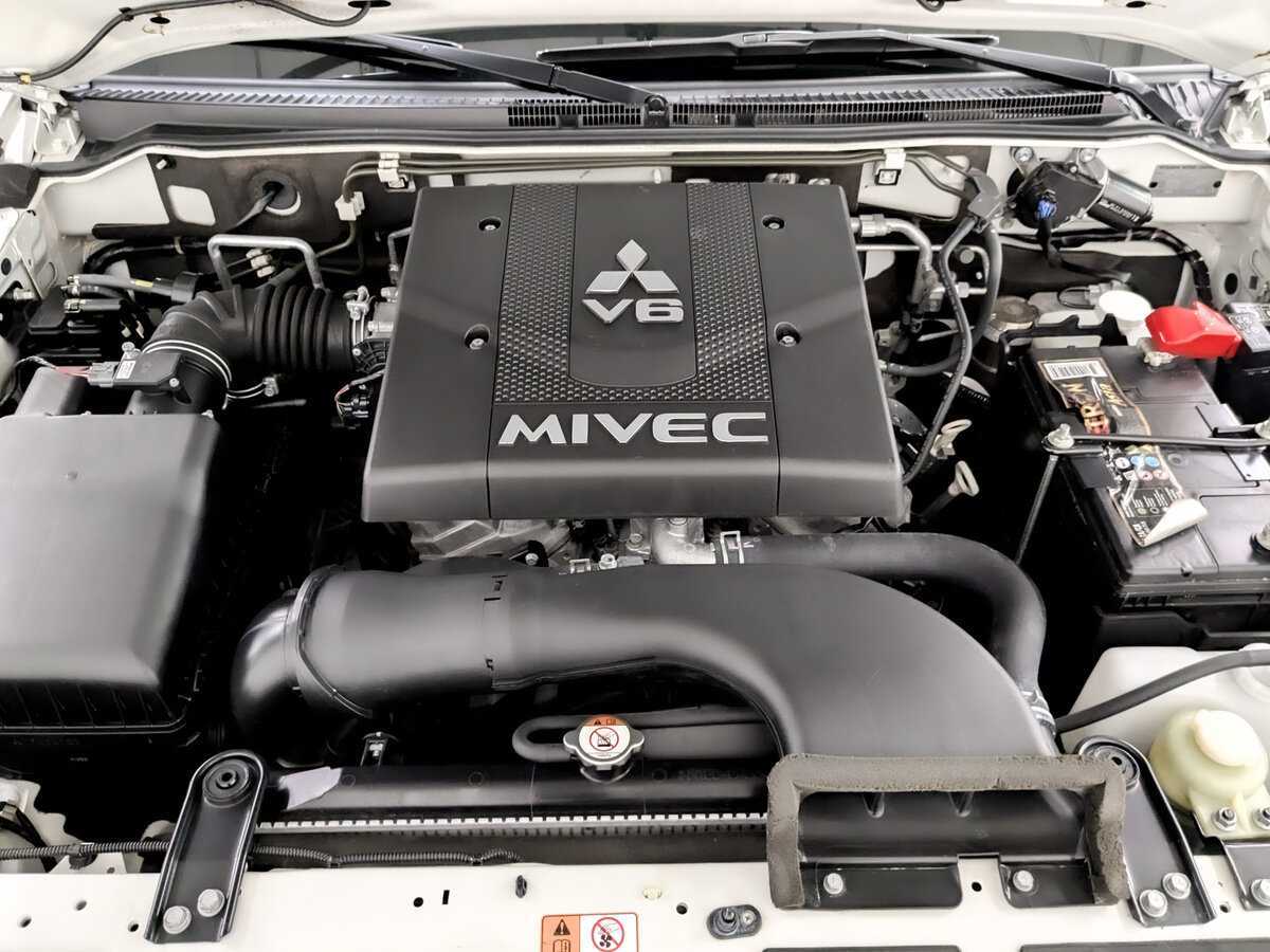 Купить Mitsubishi Pajero, 2020, 29 459 км, фото №9