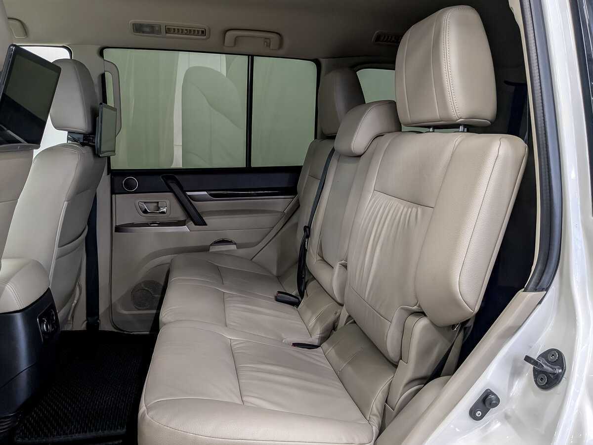 Купить Mitsubishi Pajero, 2020, 29 459 км, фото №12