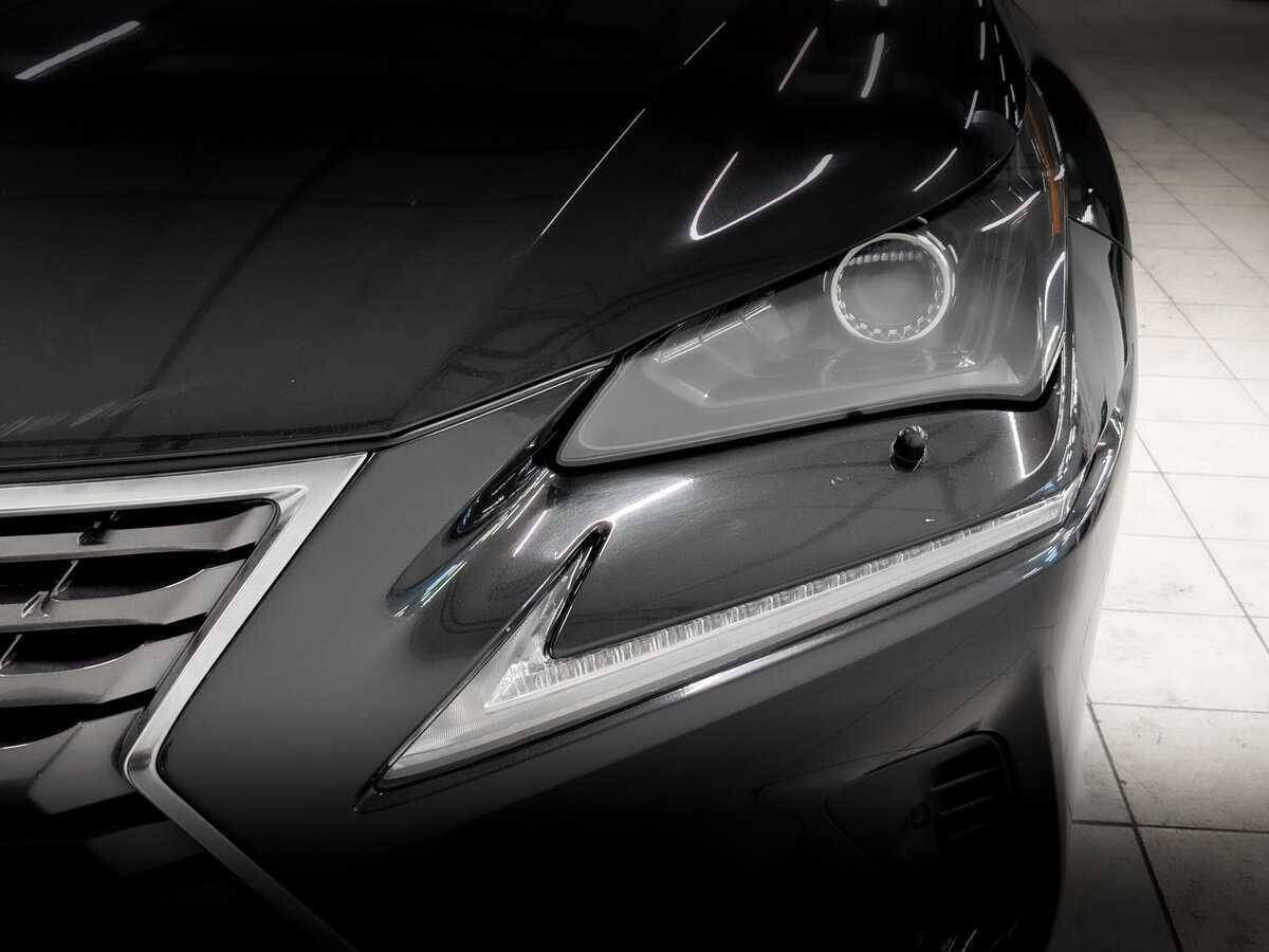 Купить Lexus NX 300, 2018, 180 729 км, фото №17