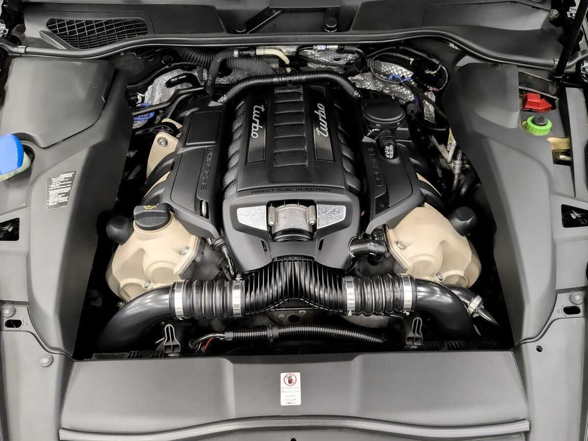 Купить Porsche Cayenne Turbo, 2012, 208 725 км, фото №9