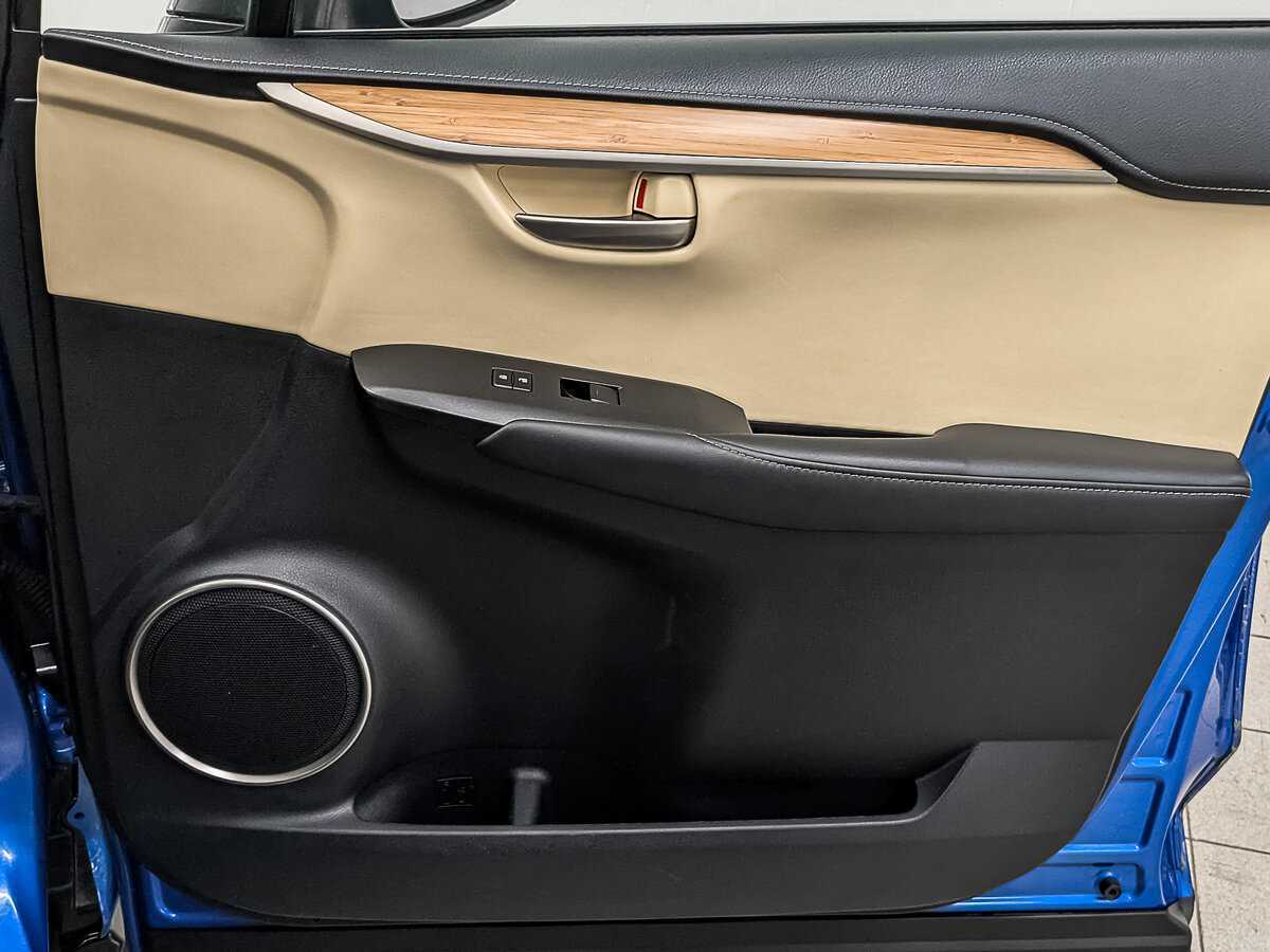 Купить Lexus NX 200, 2016, 161 501 км, фото №25