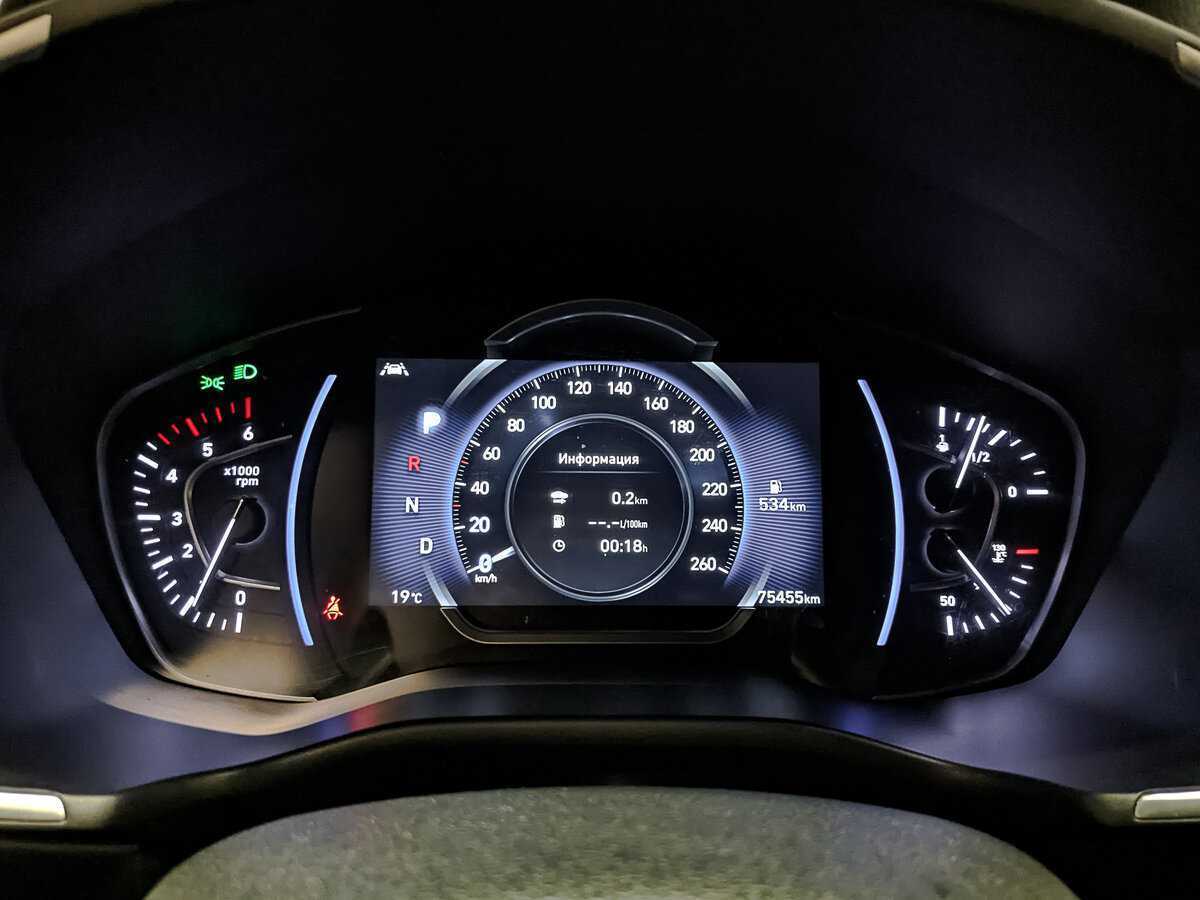 Купить Hyundai Santa Fe, 2018, 75 453 км, фото №14