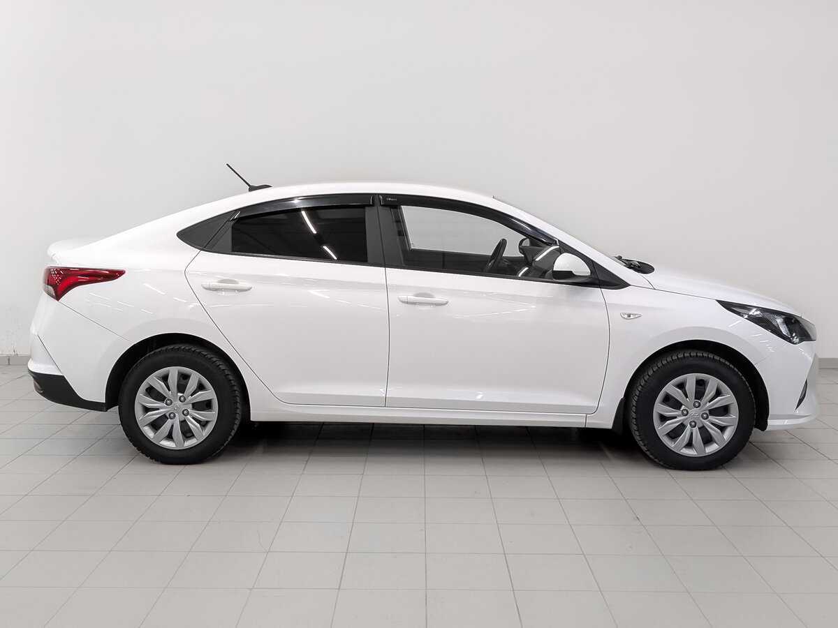 Купить Hyundai Solaris, 2021, 90 079 км, фото №4
