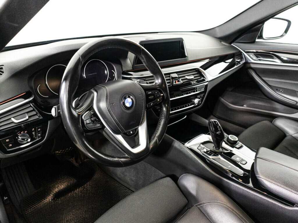 Купить BMW 5 серии 520d, 2019, 134 850 км, фото №11