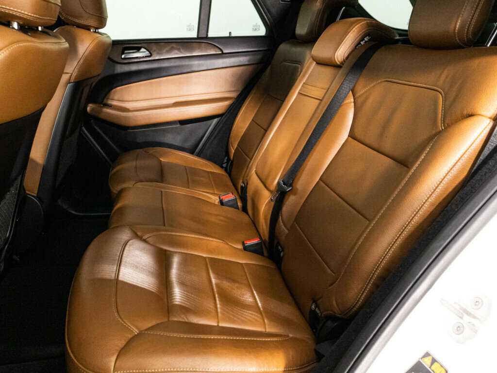 Купить Mercedes-Benz GLE 350 d, 2015, 180 802 км, фото №10