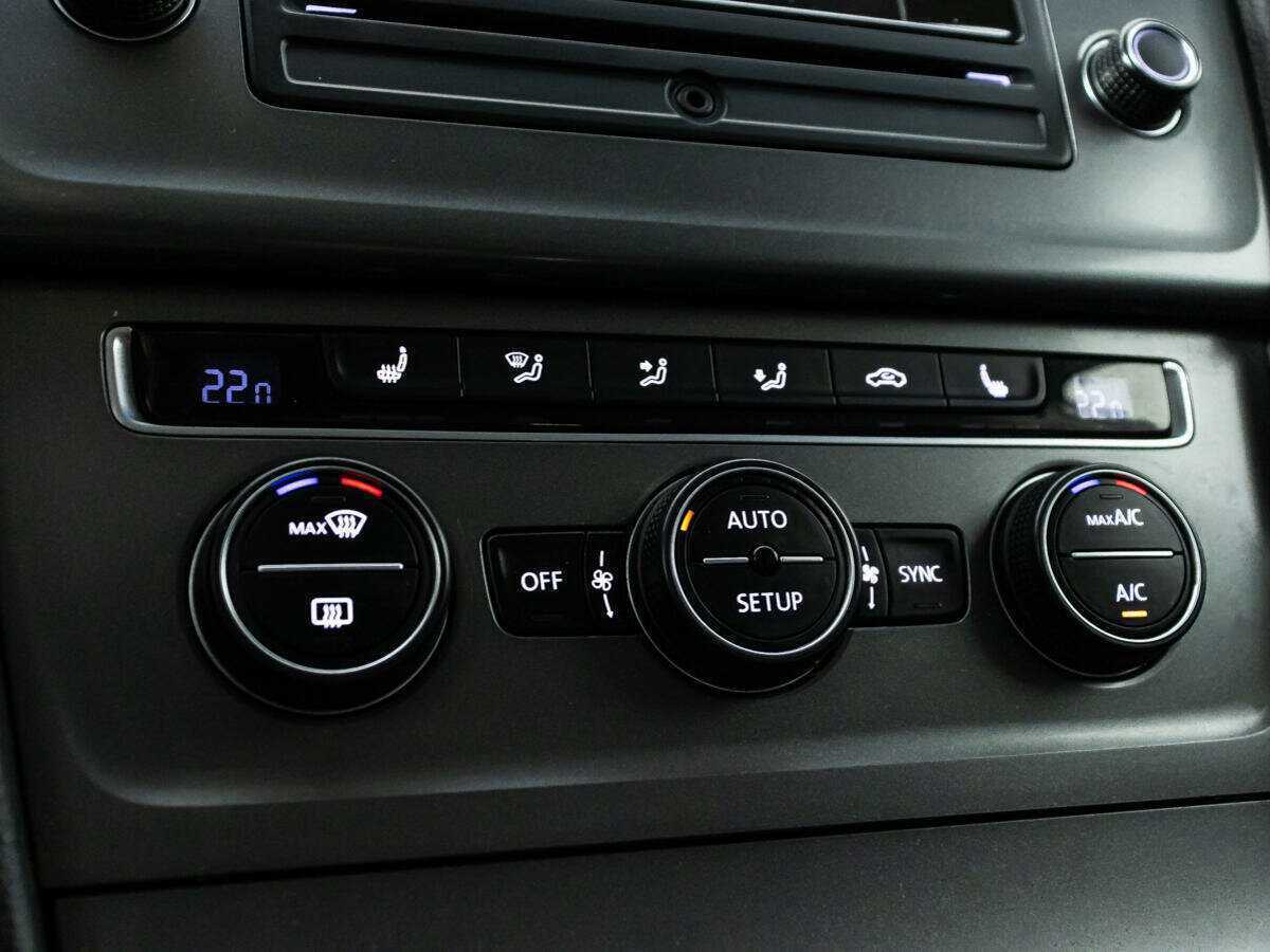 Купить Volkswagen Golf, 2013, 203 054 км, фото №10