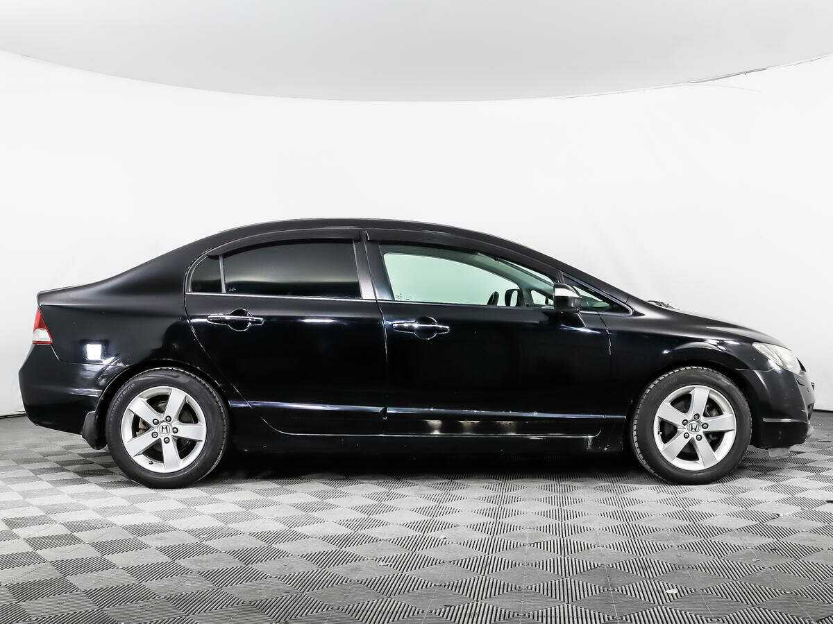 Купить Honda Civic, 2010, 187 300 км, фото №4