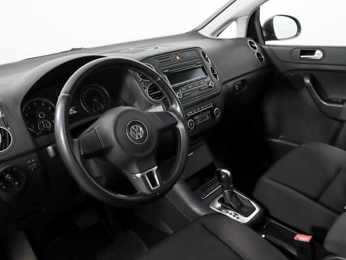 Купить Volkswagen Golf Plus, 2013, 143 156 км, фото №9