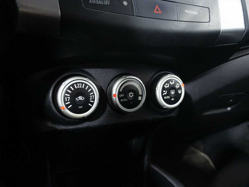 Купить Mitsubishi Outlander, 2008, 346 534 км, фото №13