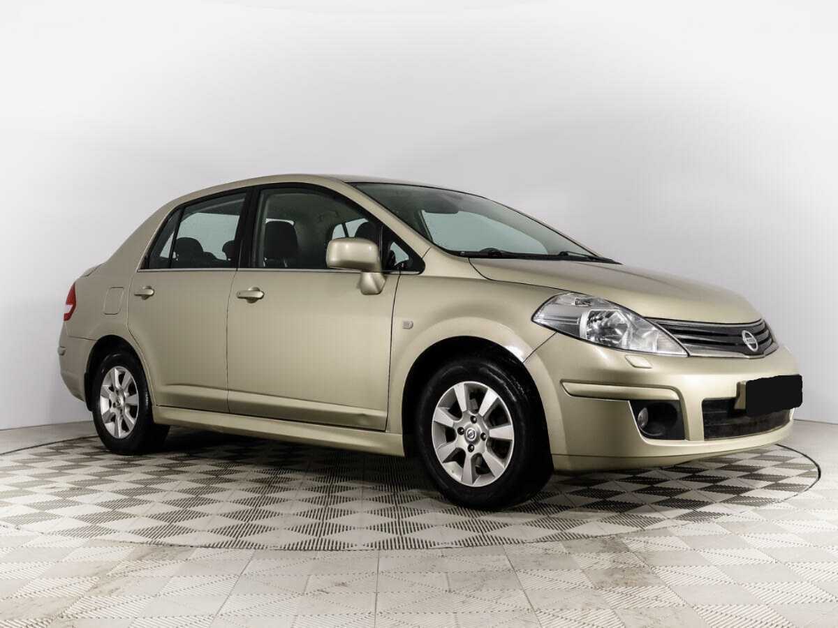 Nissan Tiida