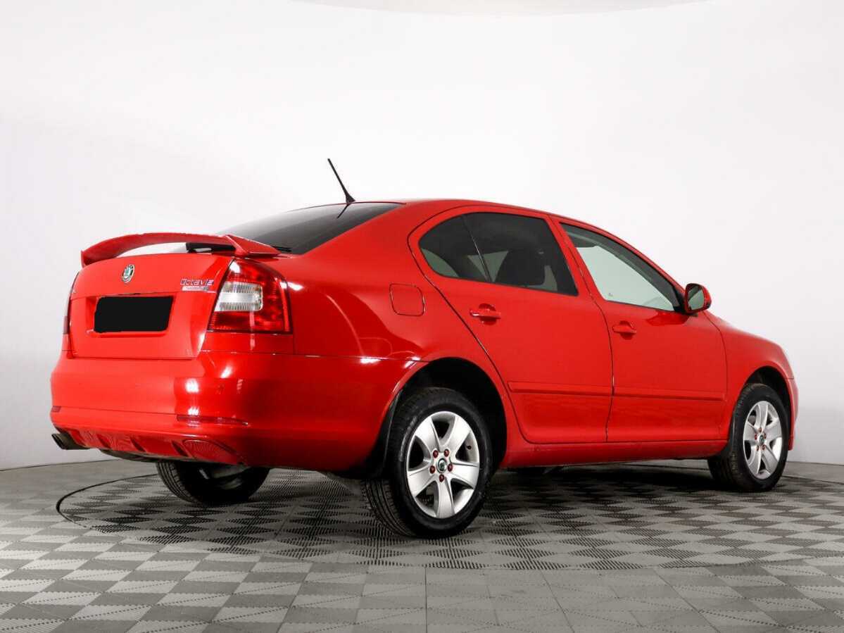 Купить Skoda Octavia, 2011, 178 800 км, фото №4