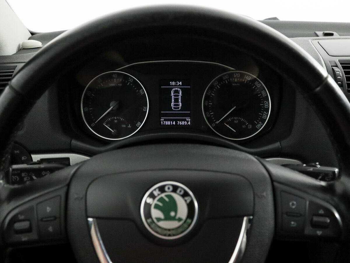 Купить Skoda Octavia, 2011, 178 800 км, фото №13