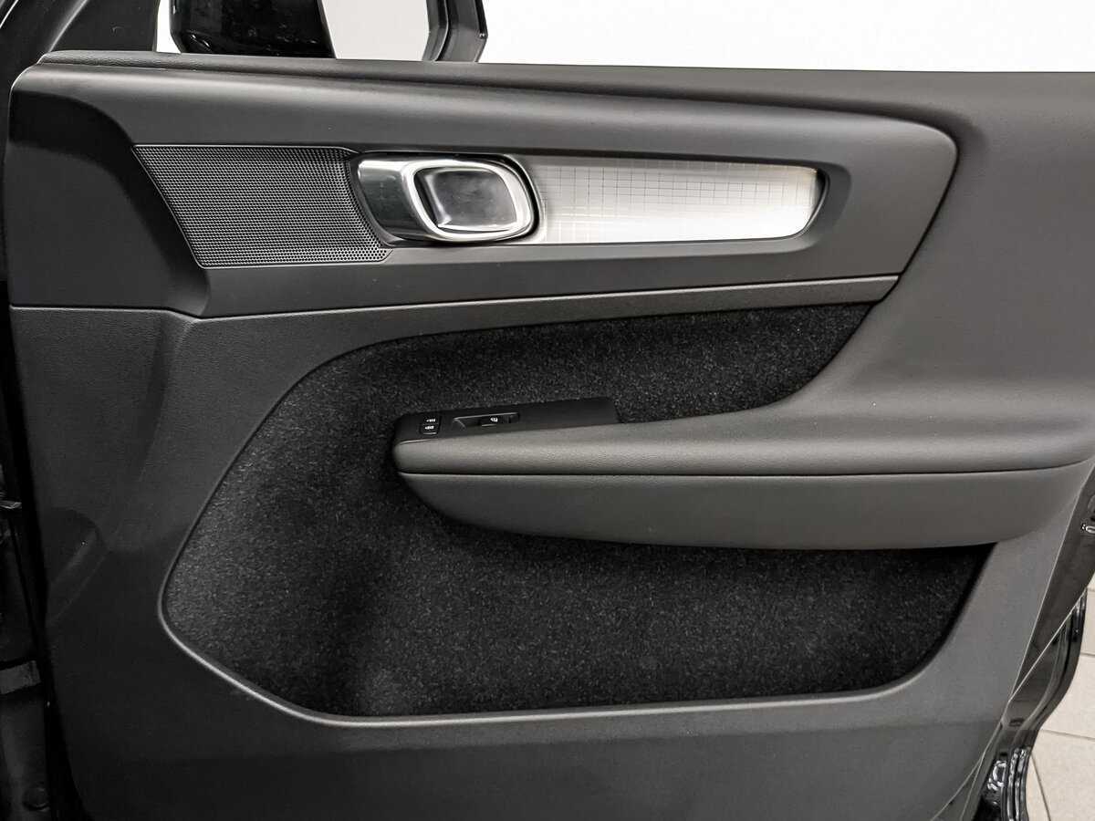 Купить Volvo XC40, 2020, 26 731 км, фото №23