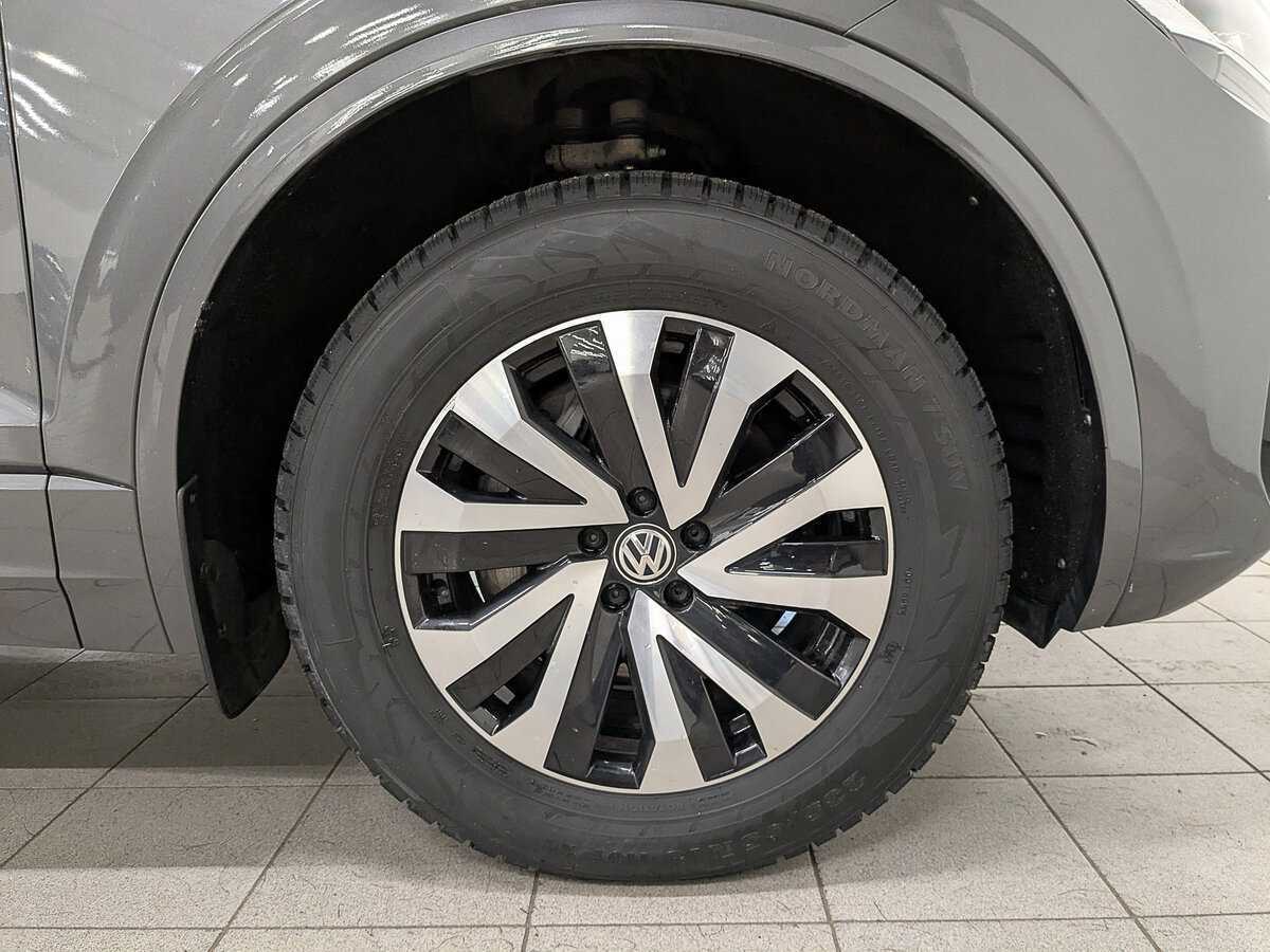 Купить Volkswagen Touareg, 2019, 93 663 км, фото №12