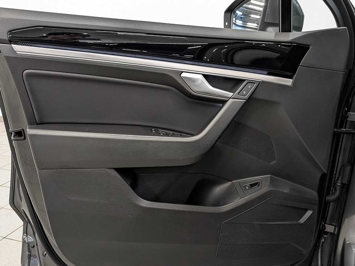 Купить Volkswagen Touareg, 2019, 93 663 км, фото №19