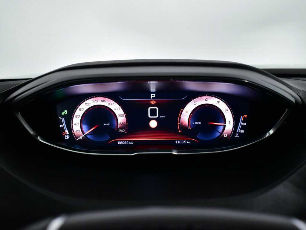 Купить Peugeot 3008, 2017, 87 839 км, фото №11