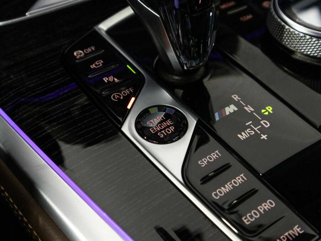 Купить BMW X7 M50d, 2020, 97 977 км, фото №31