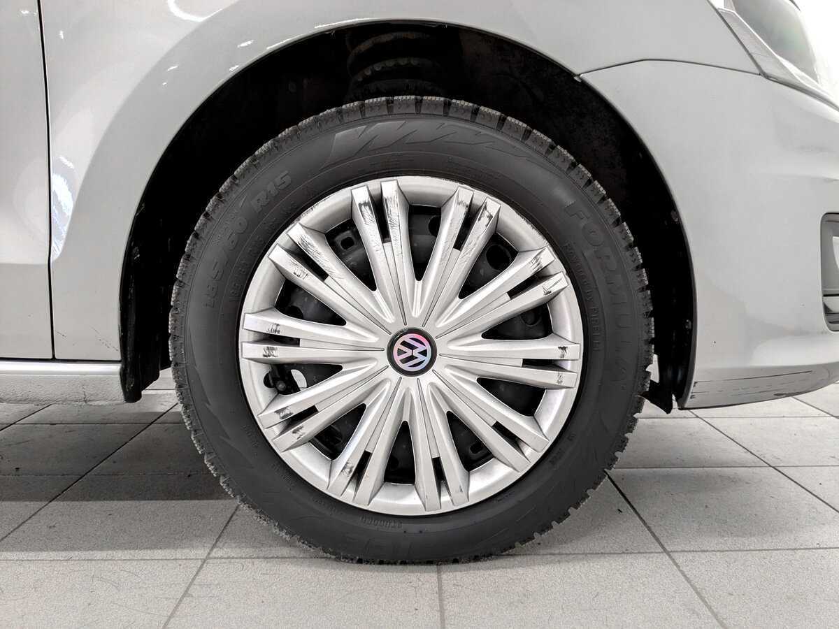 Купить Volkswagen Polo, 2018, 126 810 км, фото №17