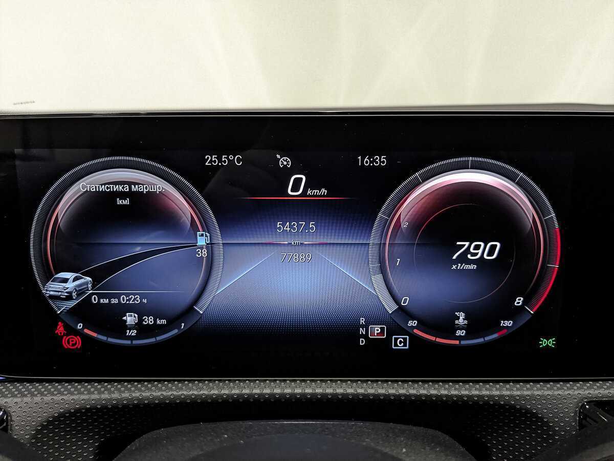 Купить Mercedes-Benz CLA 200, 2021, 77 820 км, фото №16