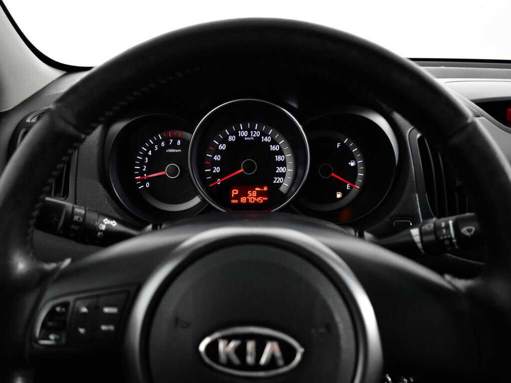 Купить Kia Cerato 6-speed, 2011, 187 043 км, фото №11