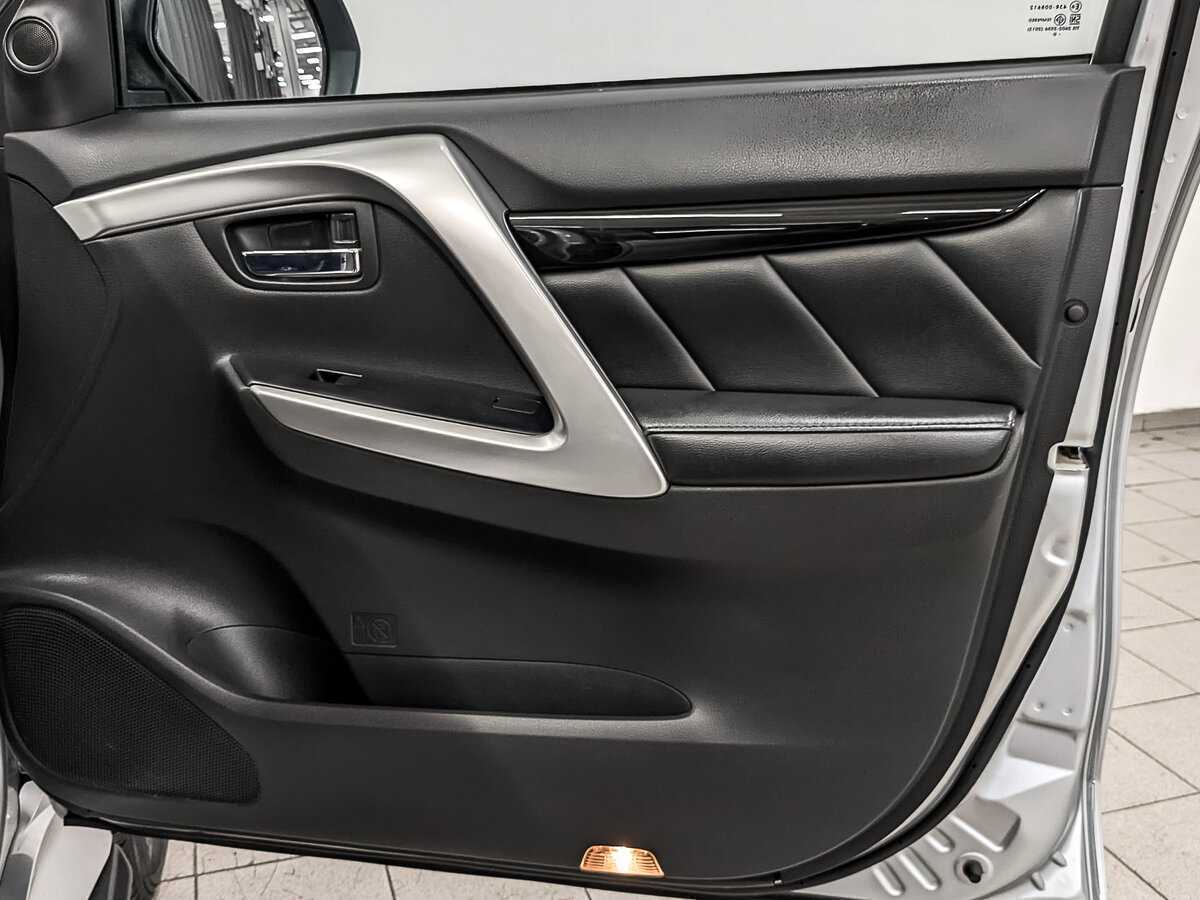 Купить Mitsubishi Pajero Sport, 2020, 135 846 км, фото №25