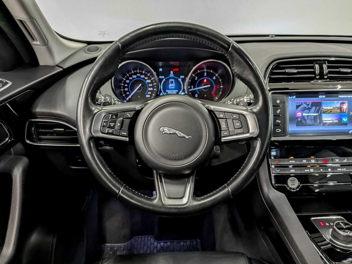 Купить Jaguar F-Pace, 2017, 147 154 км, фото №22