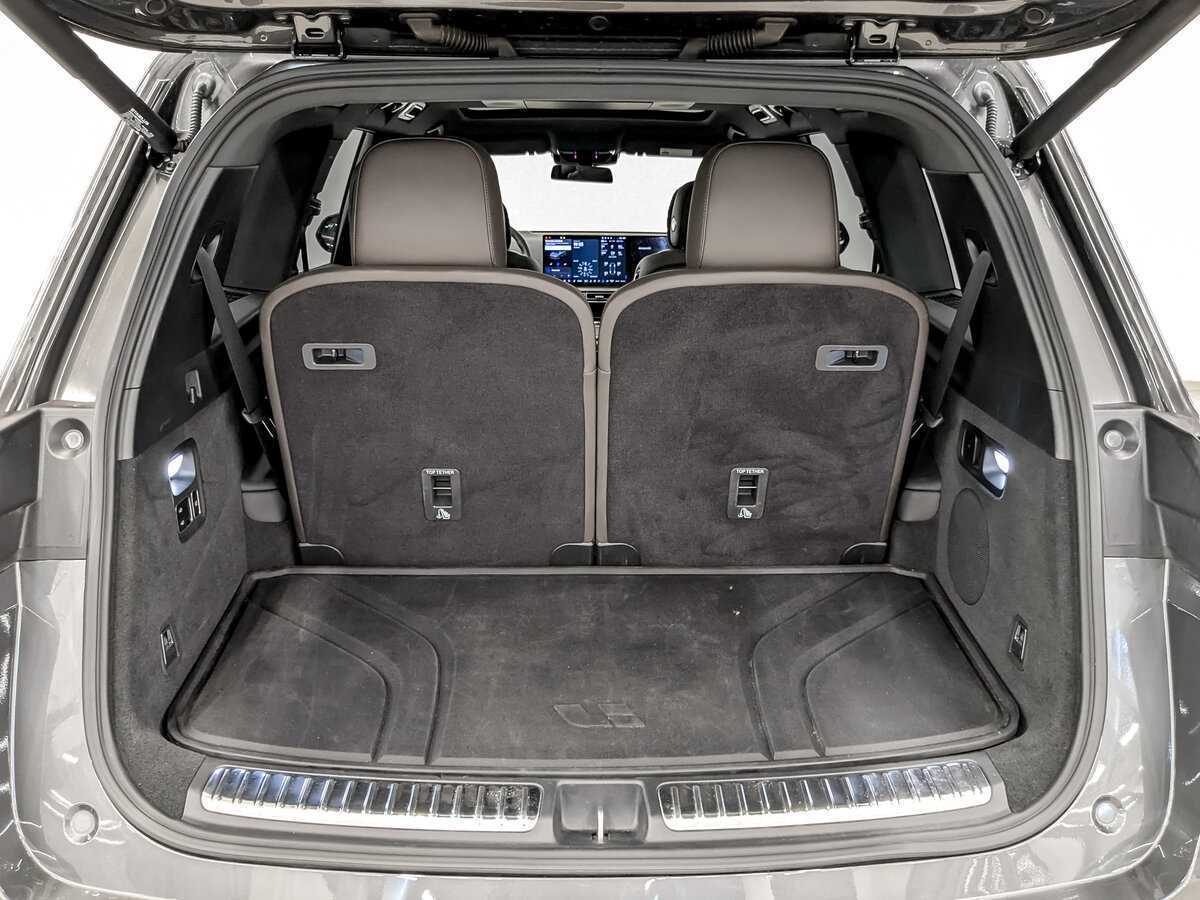 Купить LiXiang L9 44.5 kWh, 2023, 42 449 км, фото №10