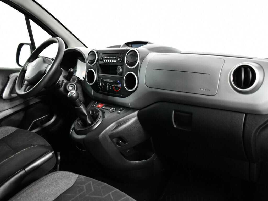 Купить Peugeot Partner, 2018, 101 067 км, фото №9