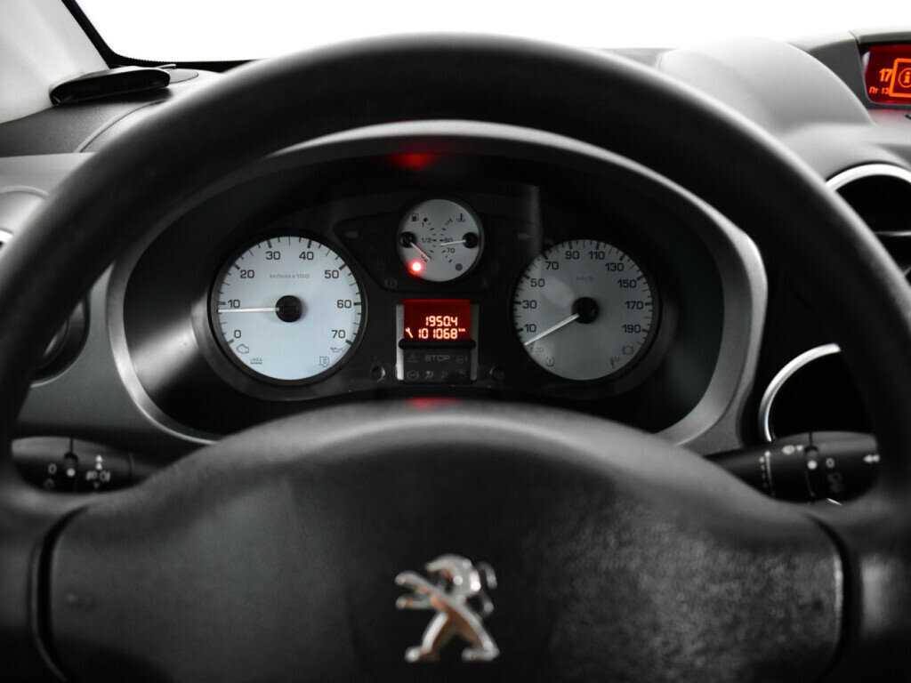 Купить Peugeot Partner, 2018, 101 067 км, фото №11