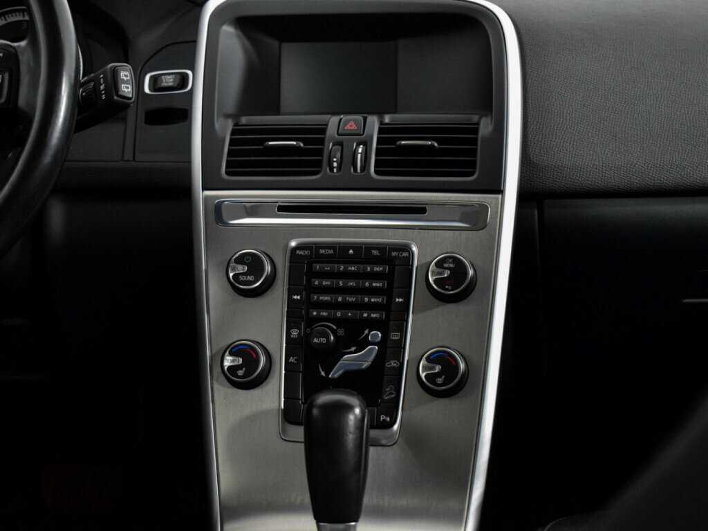 Купить Volvo XC60, 2011, 237 210 км, фото №10