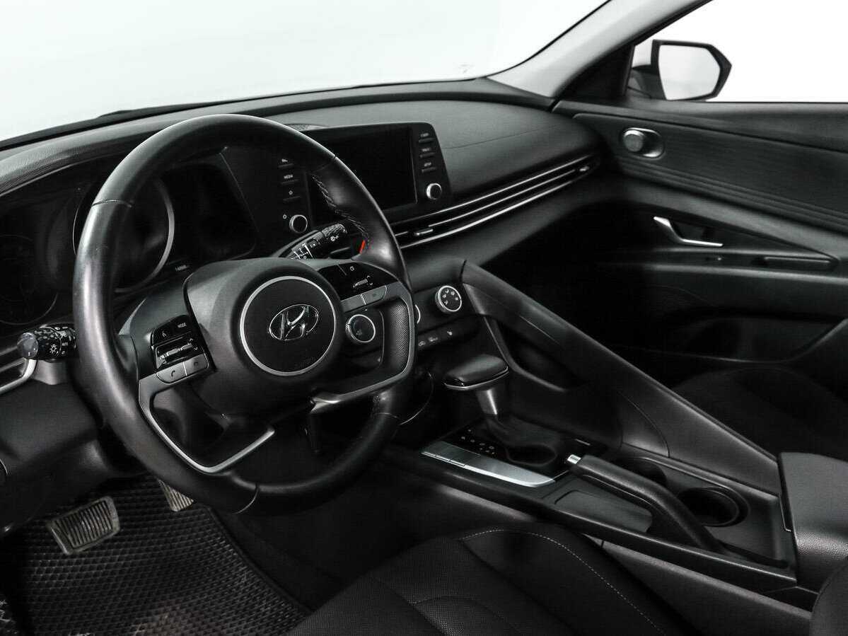 Купить Hyundai Elantra, 2021, 14 700 км, фото №9