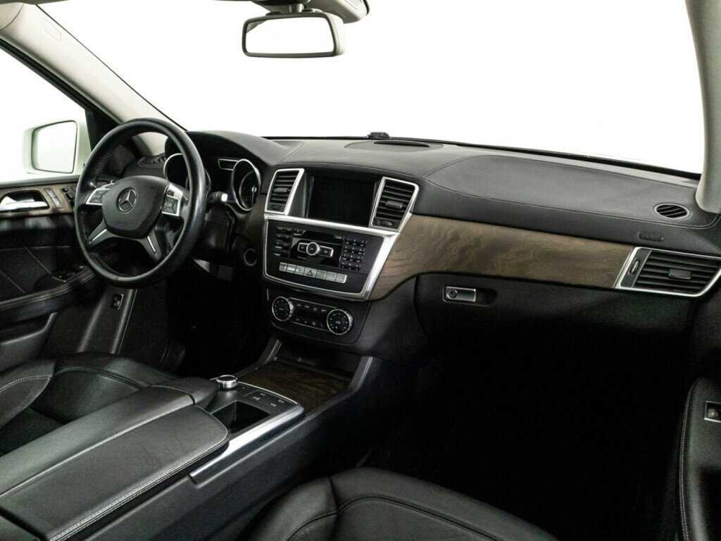 Купить Mercedes-Benz GL-Класс 350 CDI BlueTEC, 2015, 83 770 км, фото №9