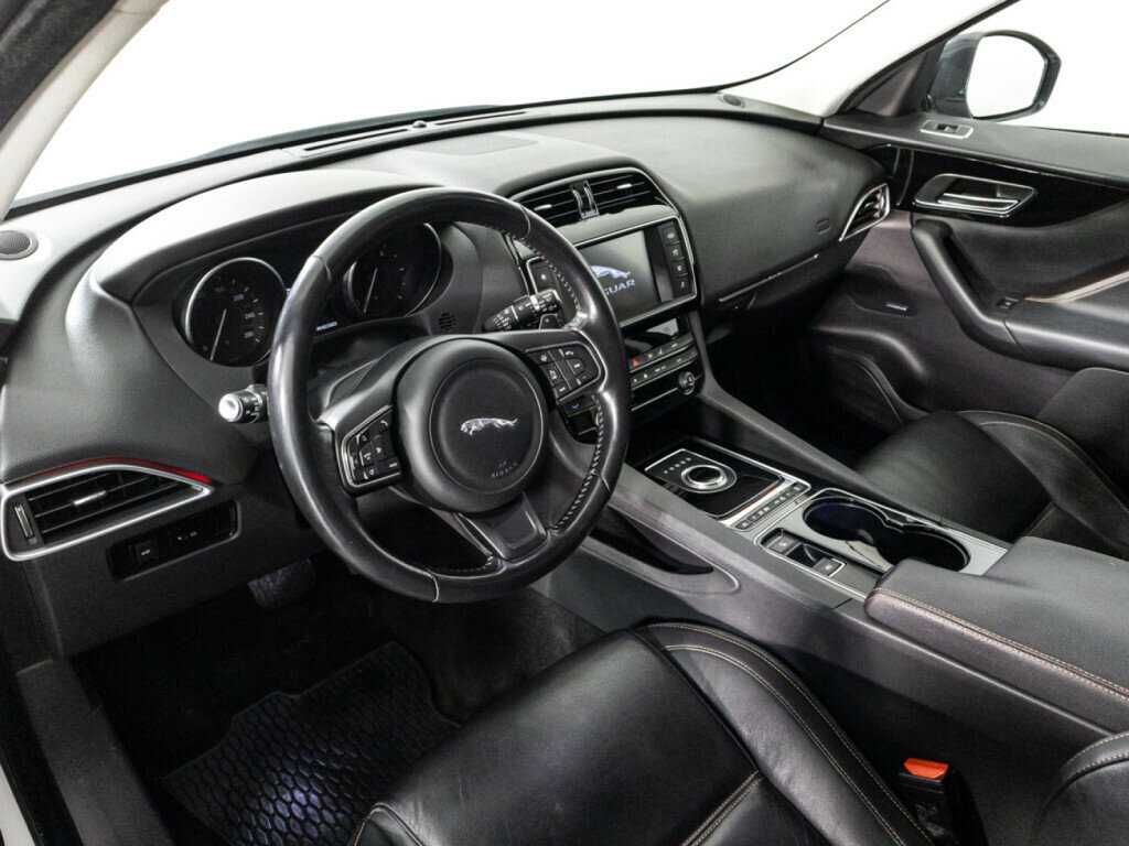 Купить Jaguar F-Pace, 2017, 114 010 км, фото №11