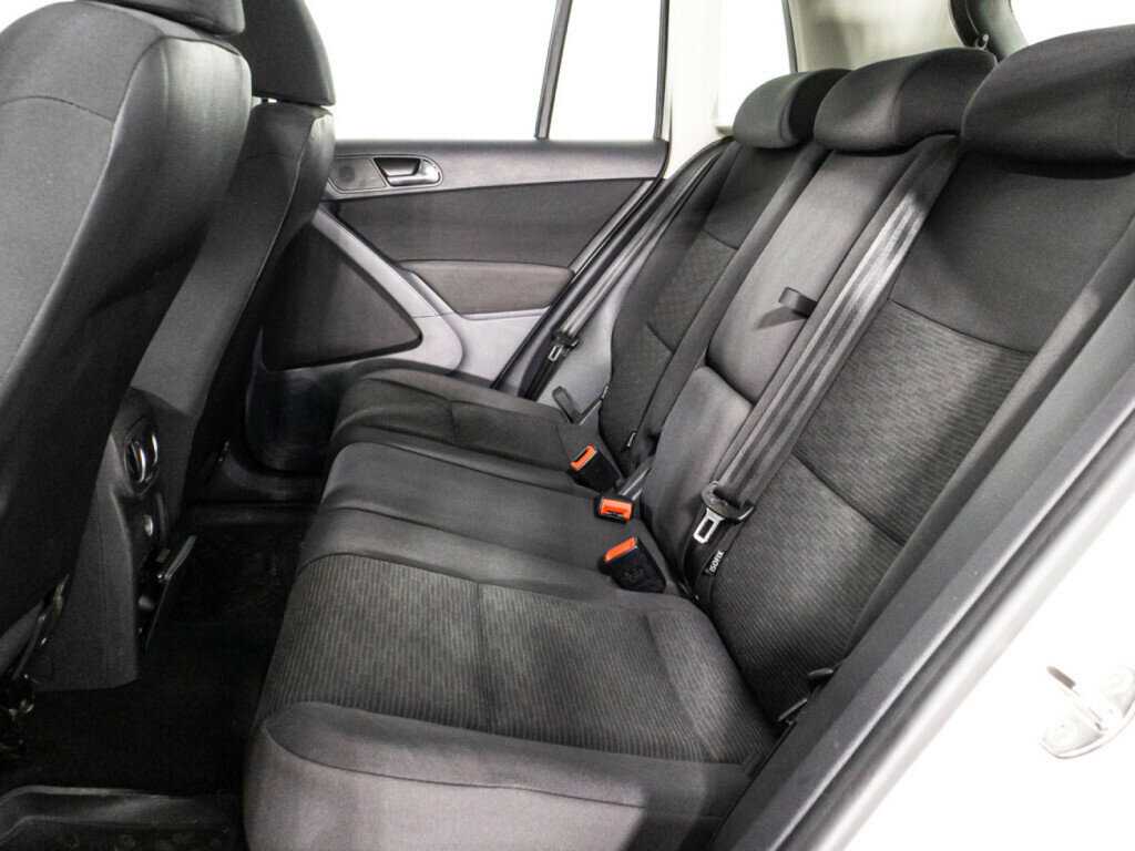 Купить Volkswagen Tiguan, 2011, 252 221 км, фото №10