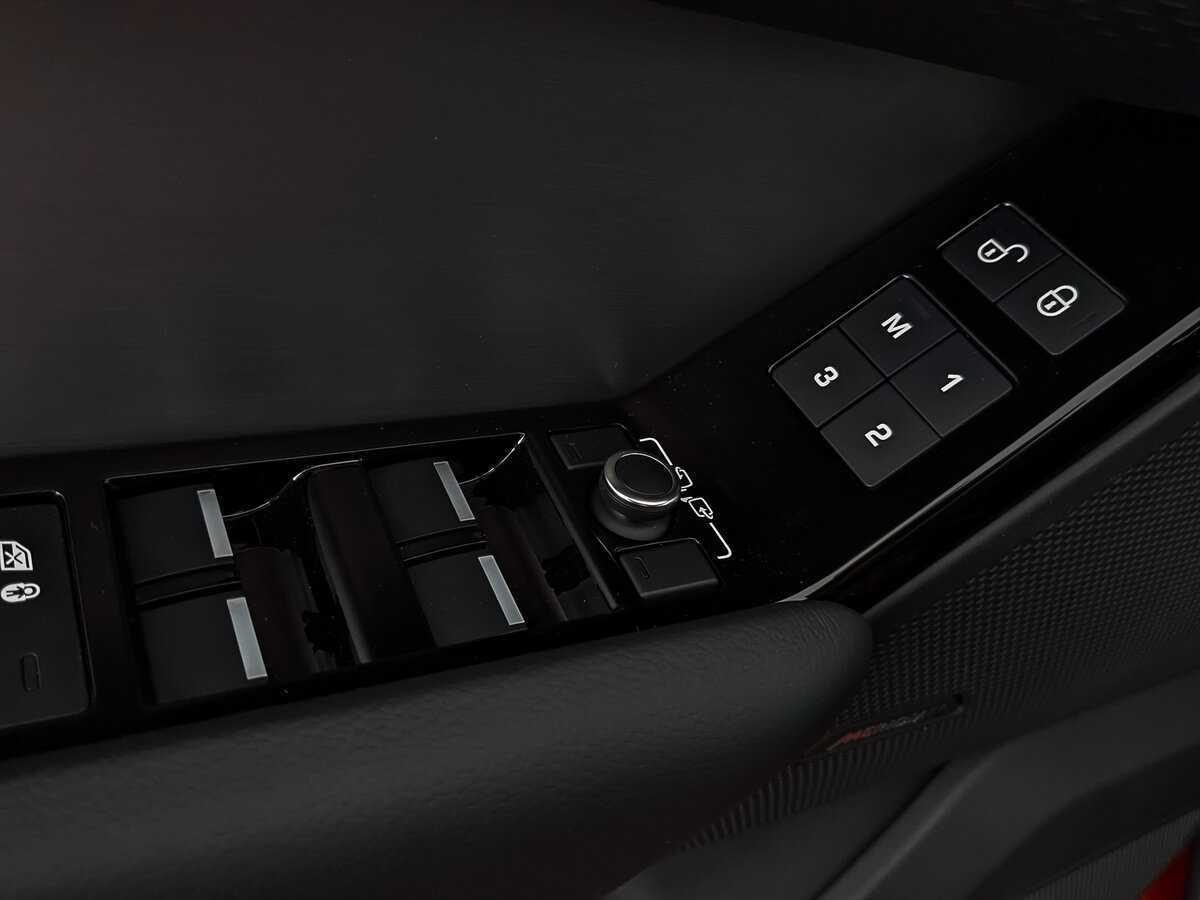 Купить Land Rover Range Rover Velar, 2019, 8 366 км, фото №30