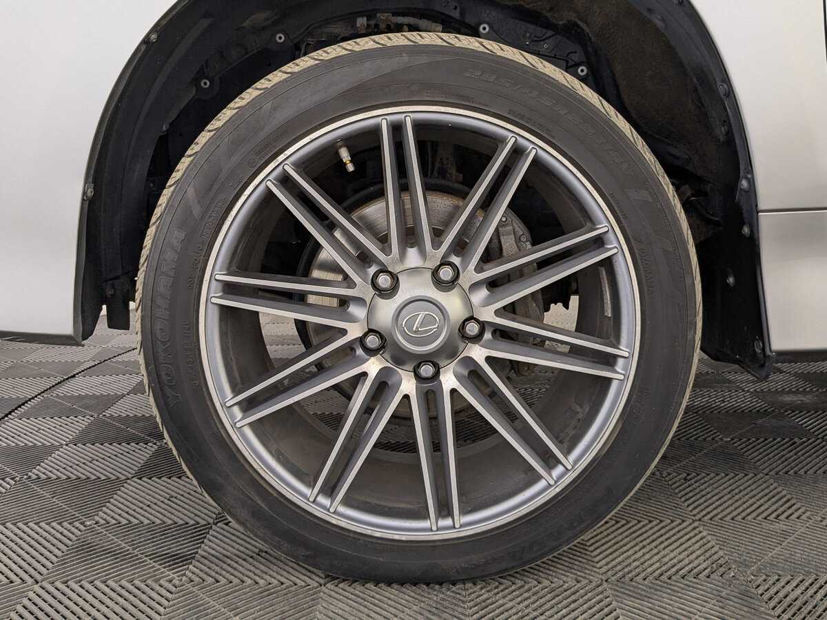 Купить Lexus LX 570, 2016, 67 720 км, фото №12