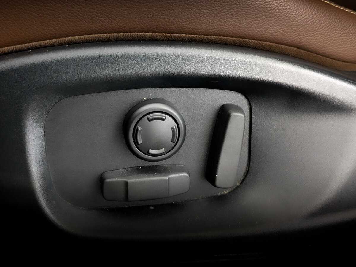 Купить Jaguar F-Pace, 2016, 141 476 км, фото №21