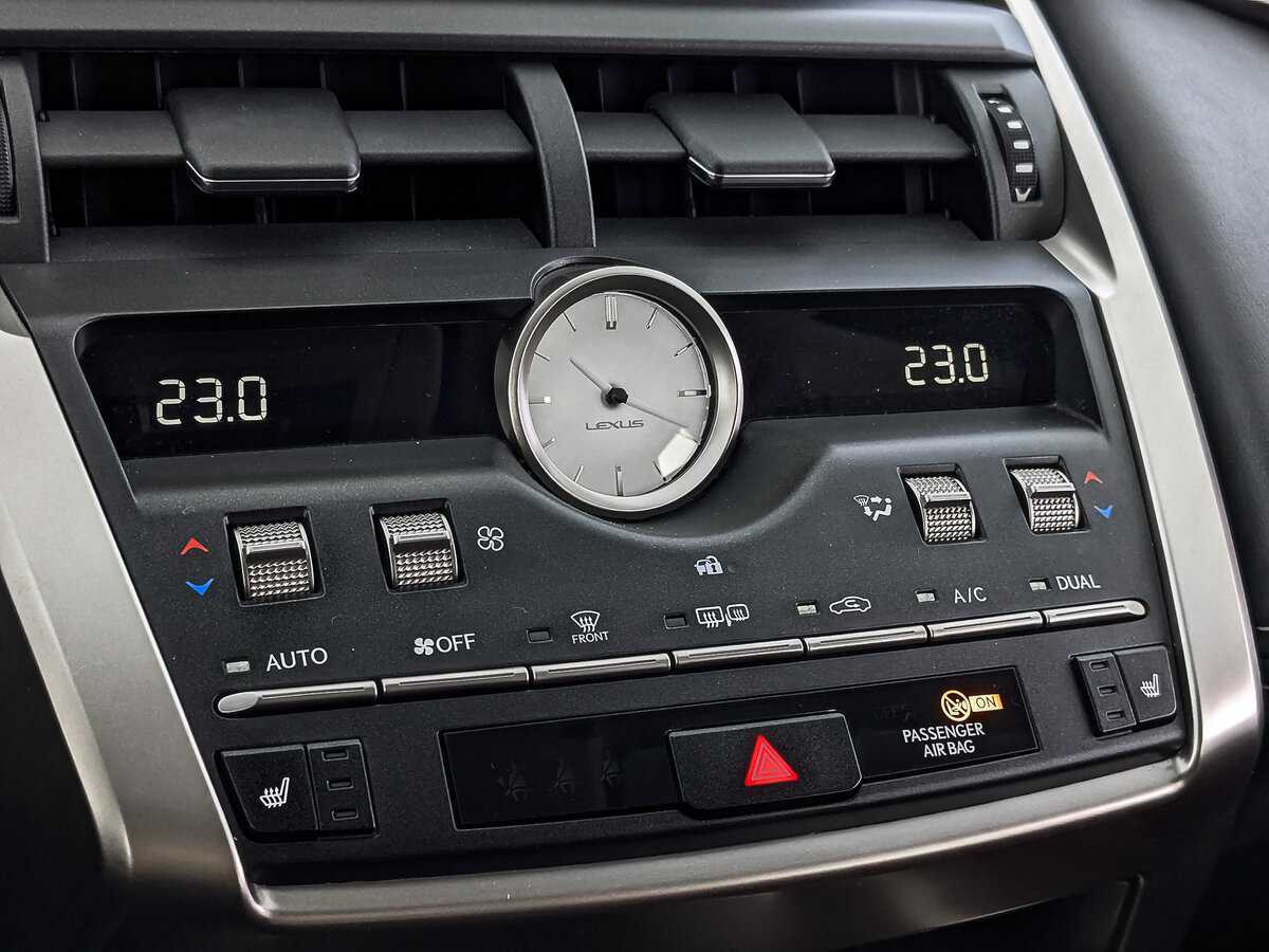 Купить Lexus NX 200, 2019, 75 156 км, фото №27