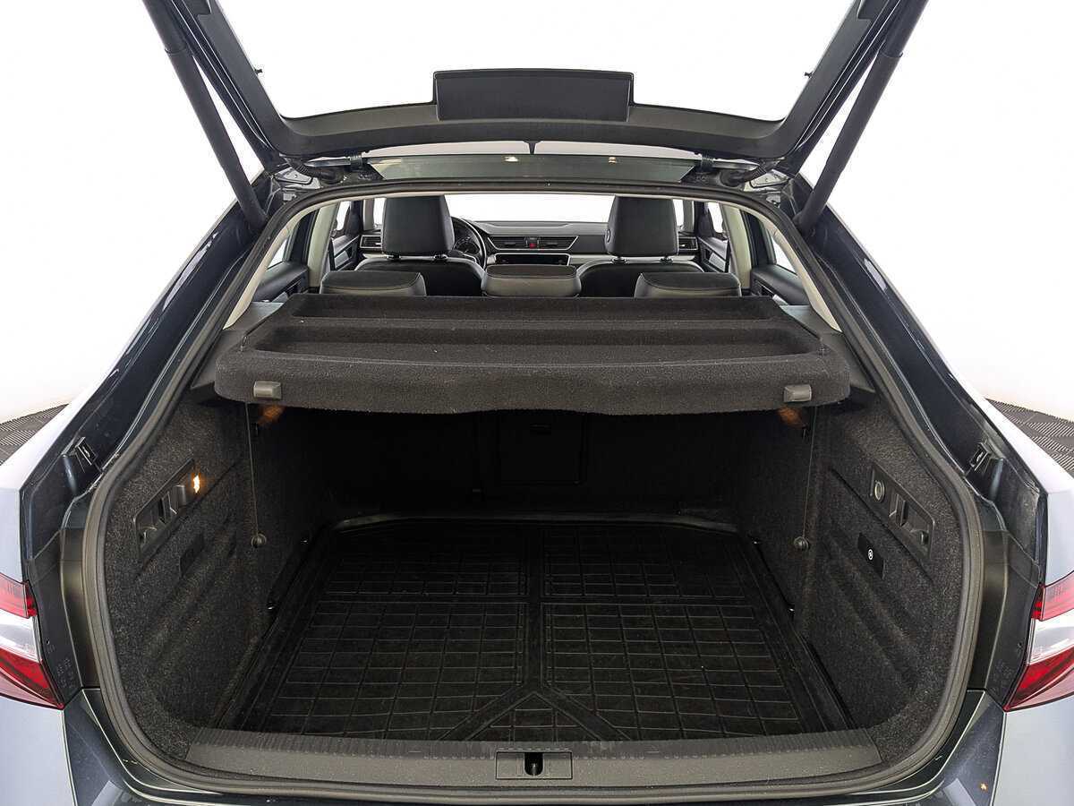 Купить Skoda Superb, 2018, 123 228 км, фото №10