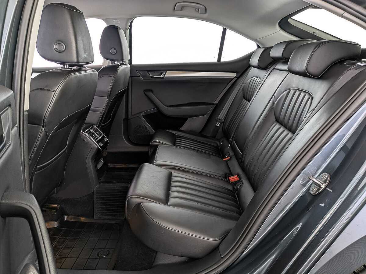 Купить Skoda Superb, 2018, 123 228 км, фото №16