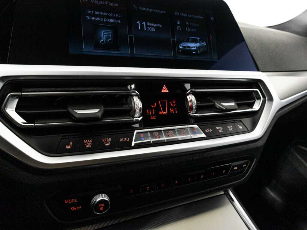 Купить BMW 3 серии 330i, 2019, 101 600 км, фото №18