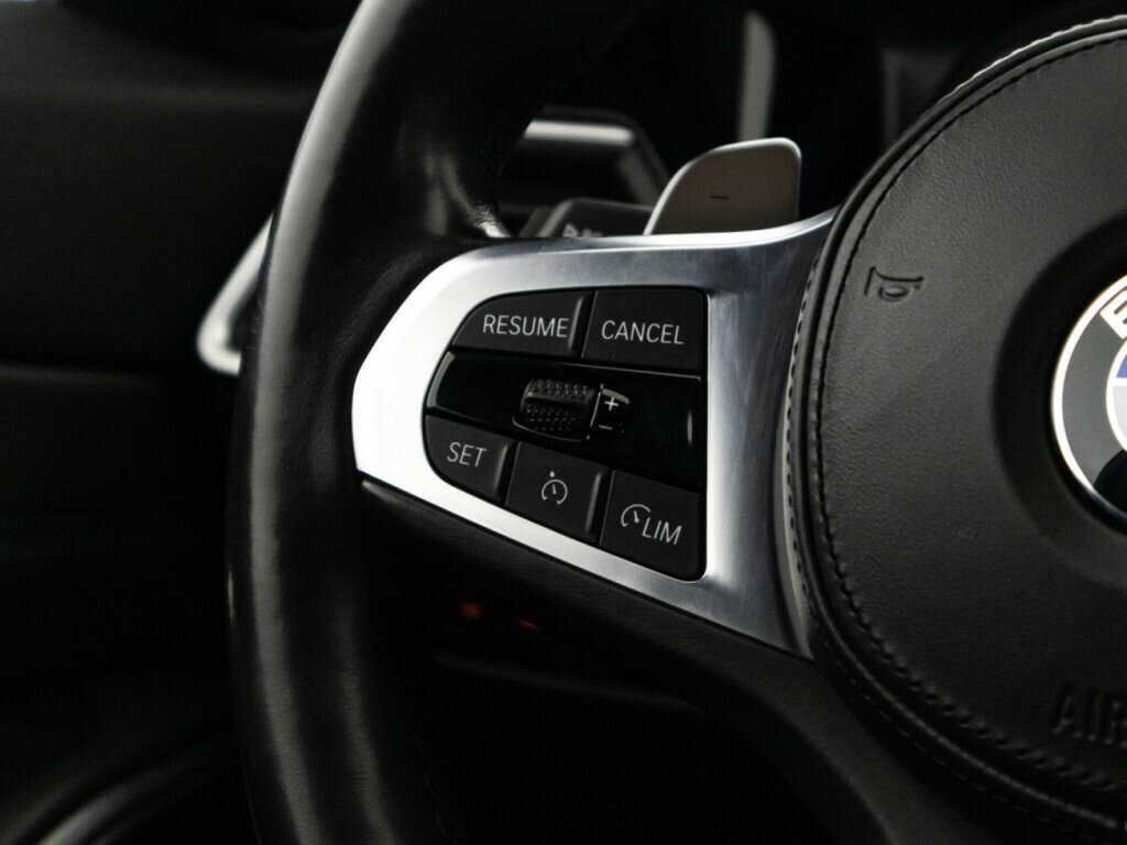 Купить BMW 3 серии 330i, 2019, 101 600 км, фото №21