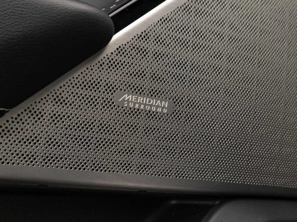 Купить Land Rover Range Rover Velar, 2019, 130 303 км, фото №18