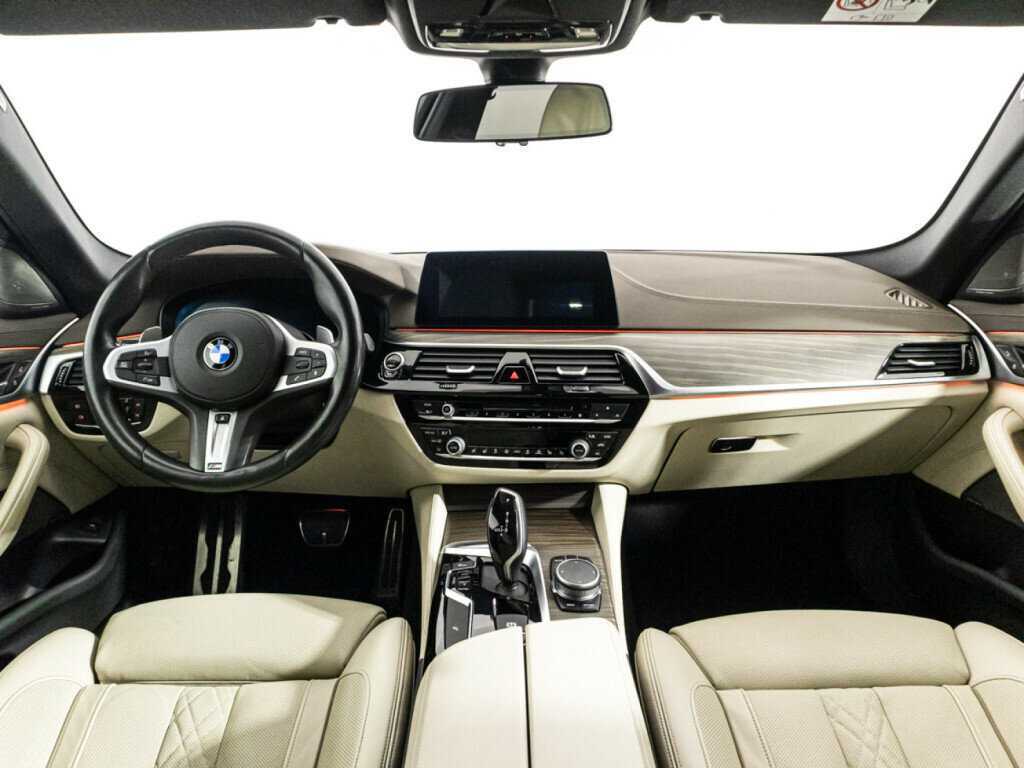 Купить BMW 5 серии 530d xDrive, 2019, 51 150 км, фото №13