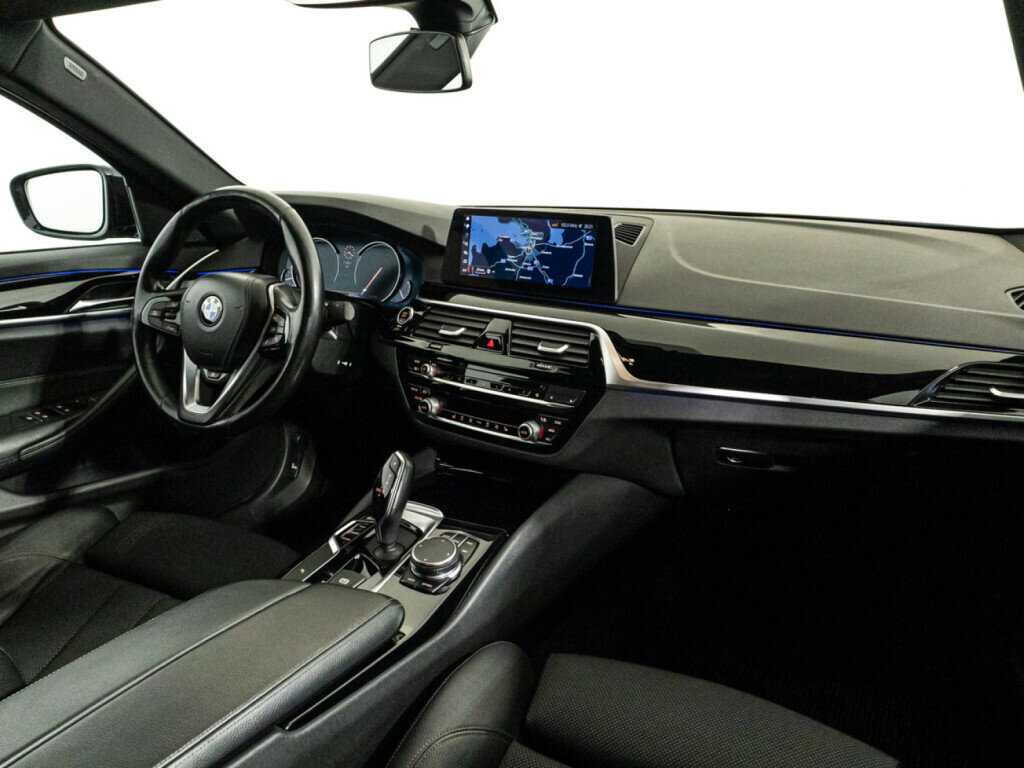 Купить BMW 5 серии 520d xDrive, 2017, 142 844 км, фото №9