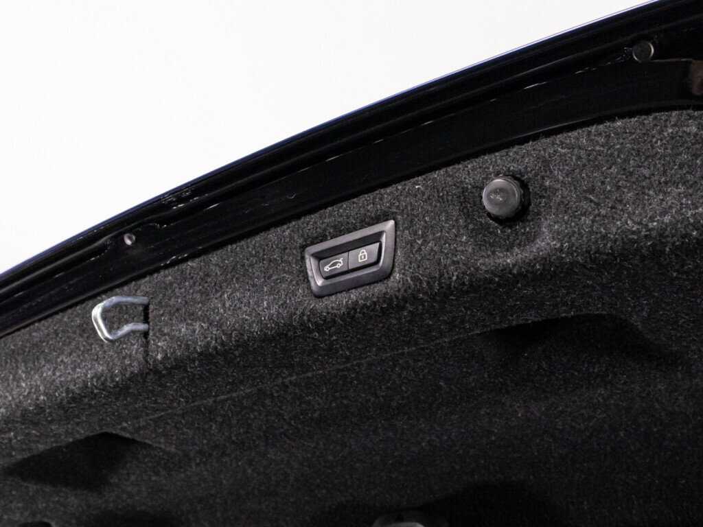 Купить BMW 5 серии 530d xDrive, 2019, 61 808 км, фото №16