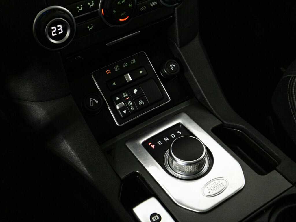 Купить Land Rover Discovery, 2016, 222 649 км, фото №16