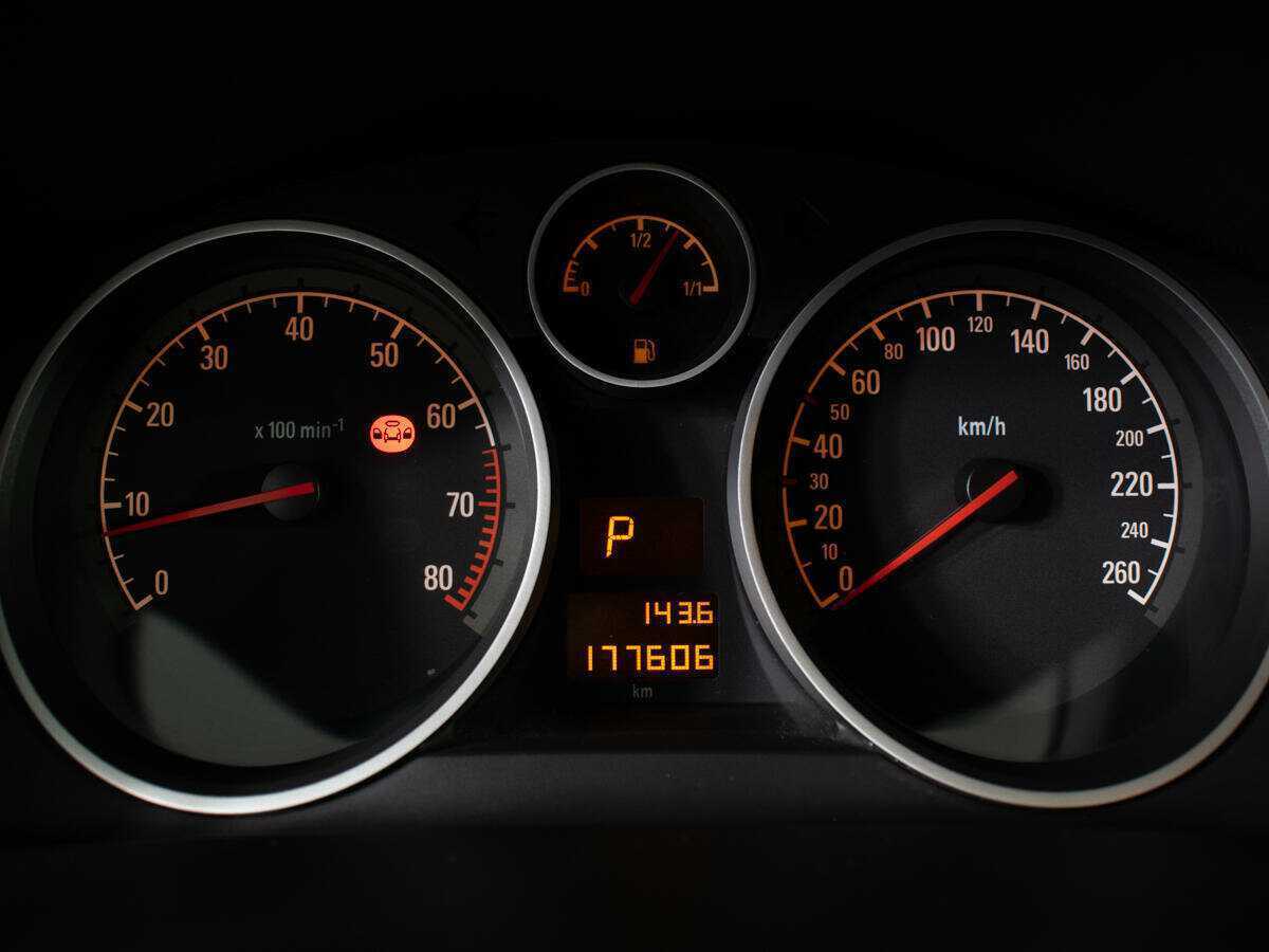 Купить Opel Astra, 2011, 177 603 км, фото №6